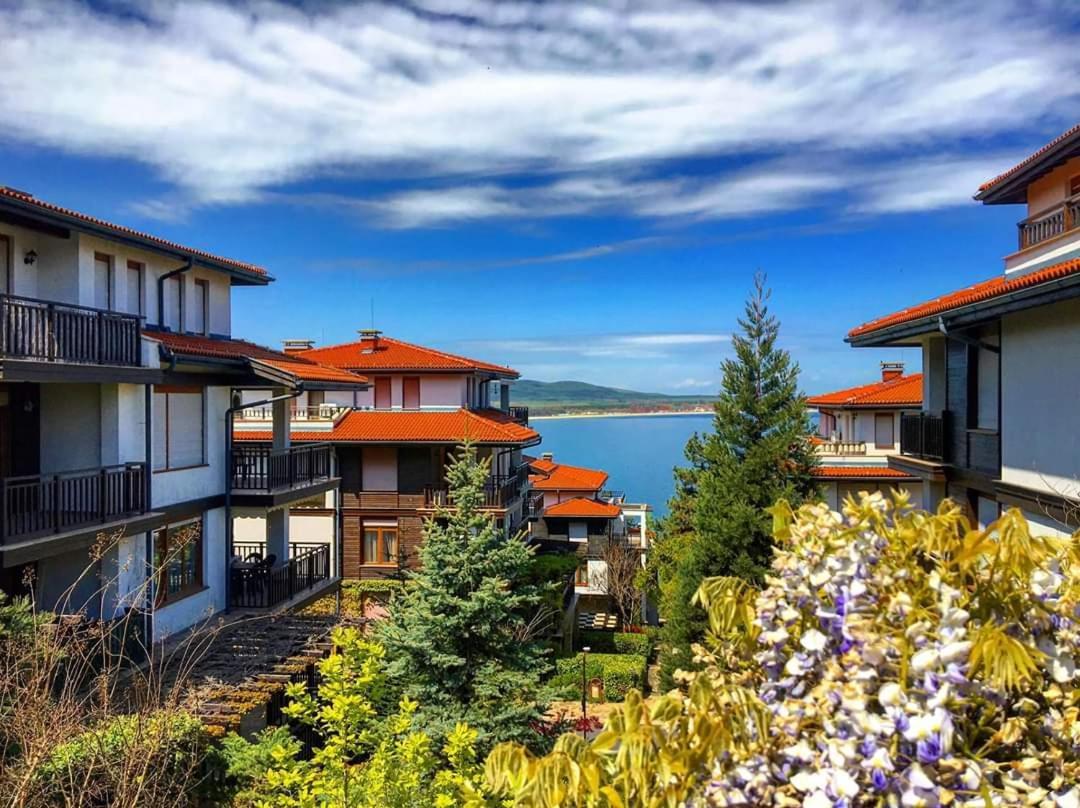Санта Марина-Сладка Къща Appartement Sozopol Buitenkant foto